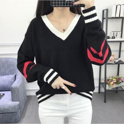 Women V Neck Knitted Sweater - Black