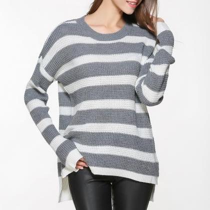 Grey And White Knit Crew Neck Long Cuffed Sleeves..