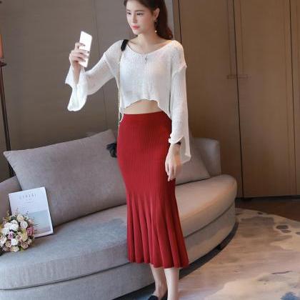 Women Solid Fit Knit Long Skirt - Red