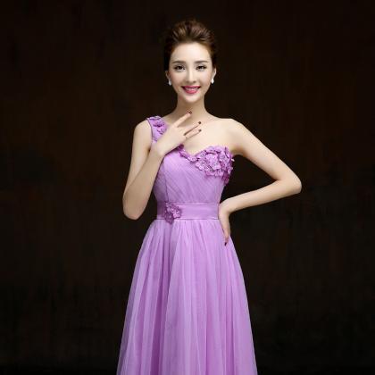 One Shoulder Formal Long Design Elegant Gown..