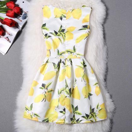 Fashion Yellow Casual Printing Sleeveless Vest..
