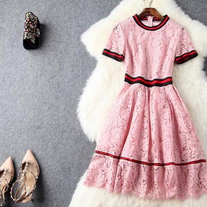 Luxury Designer Lace Dress - Pink