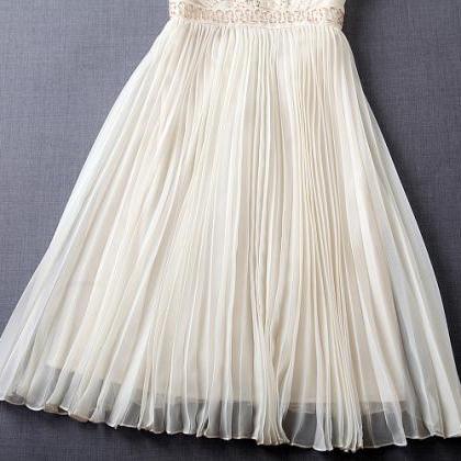 Fashion Beaded Embroidery Pleated Sleeveless Dress..