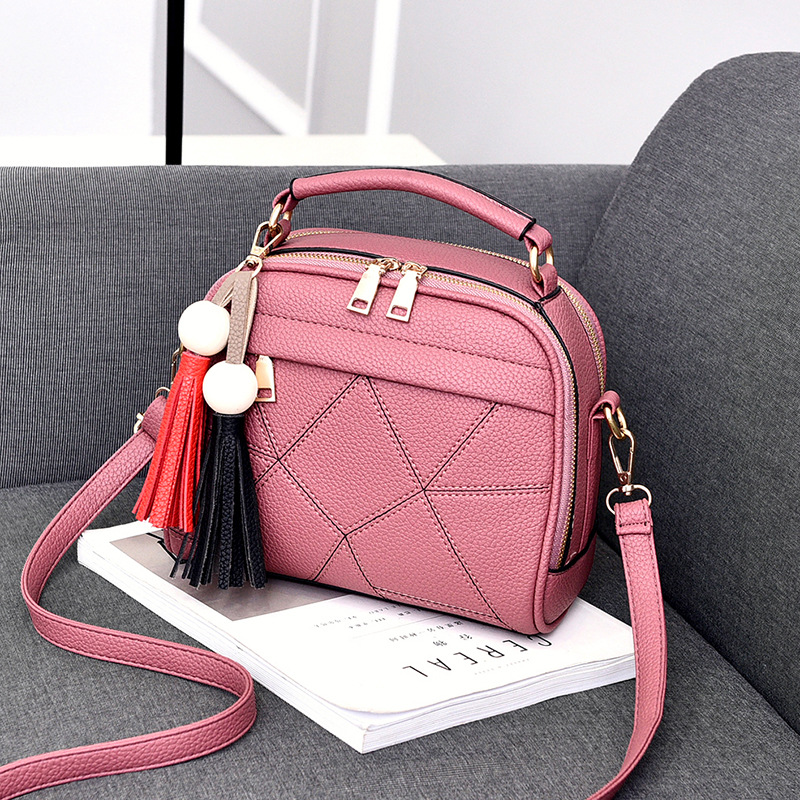 Small Fashion Tassels Shoulder Messenger Bag - Pink