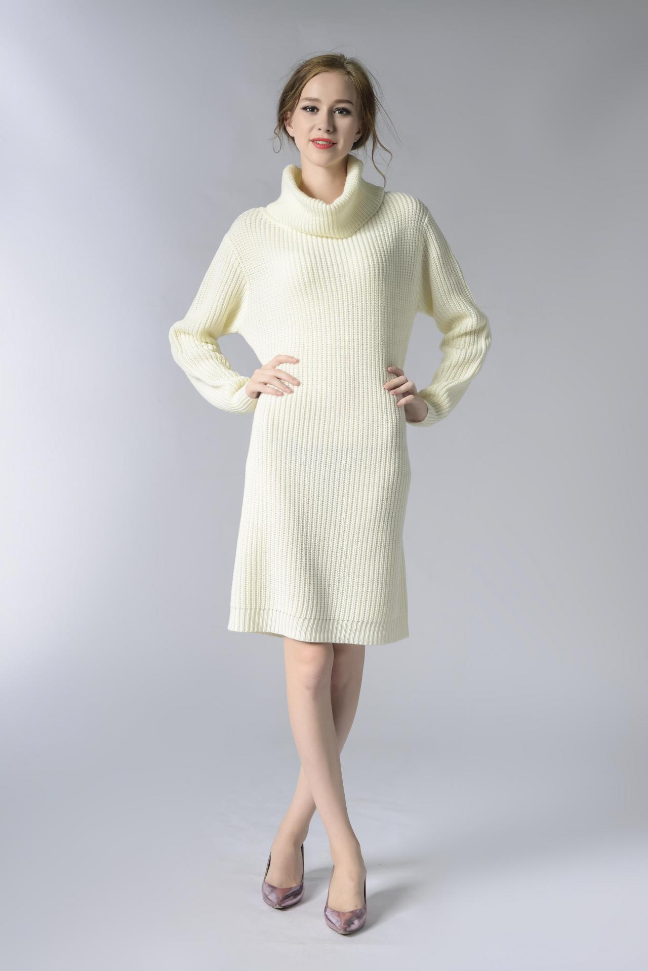 White Knitted Turtleneck Long Sleeves Knee Length Sweater Dress on