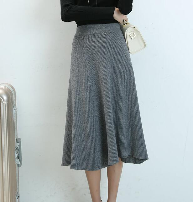 A line 2024 knit skirt