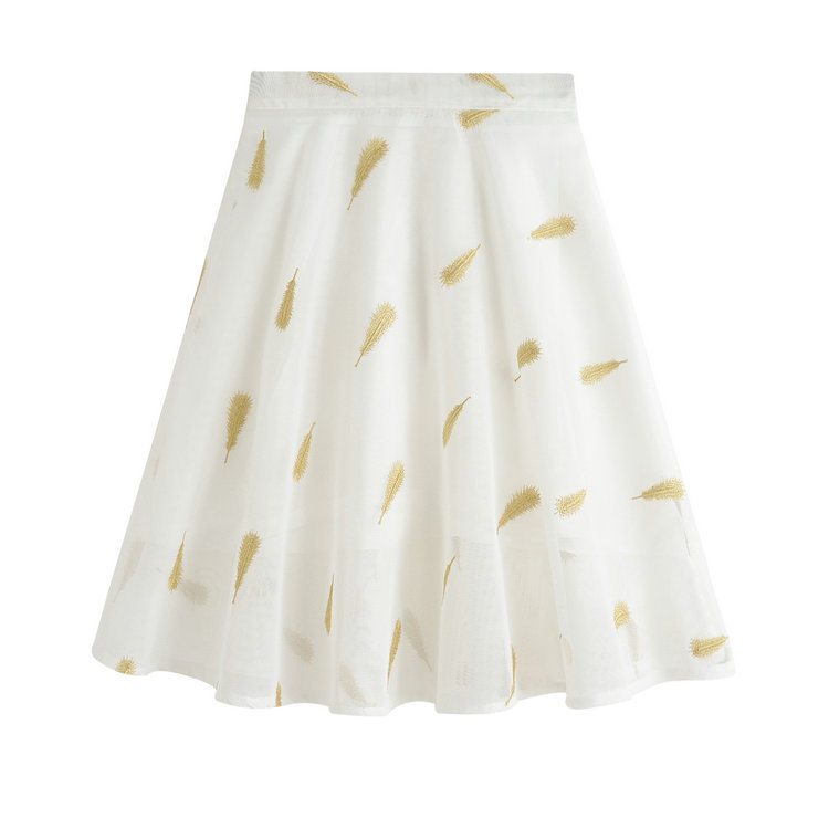 White Feather Pattern Embroidery Short Skater Skirt