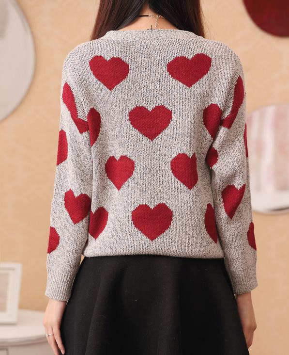 heart design sweater